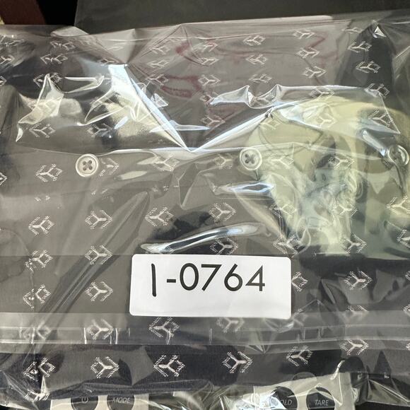 Ann Taylor Loft Embroidered Button Down Shirt XS Collarless Gray Cream Boho EUC - Picture 9 of 9